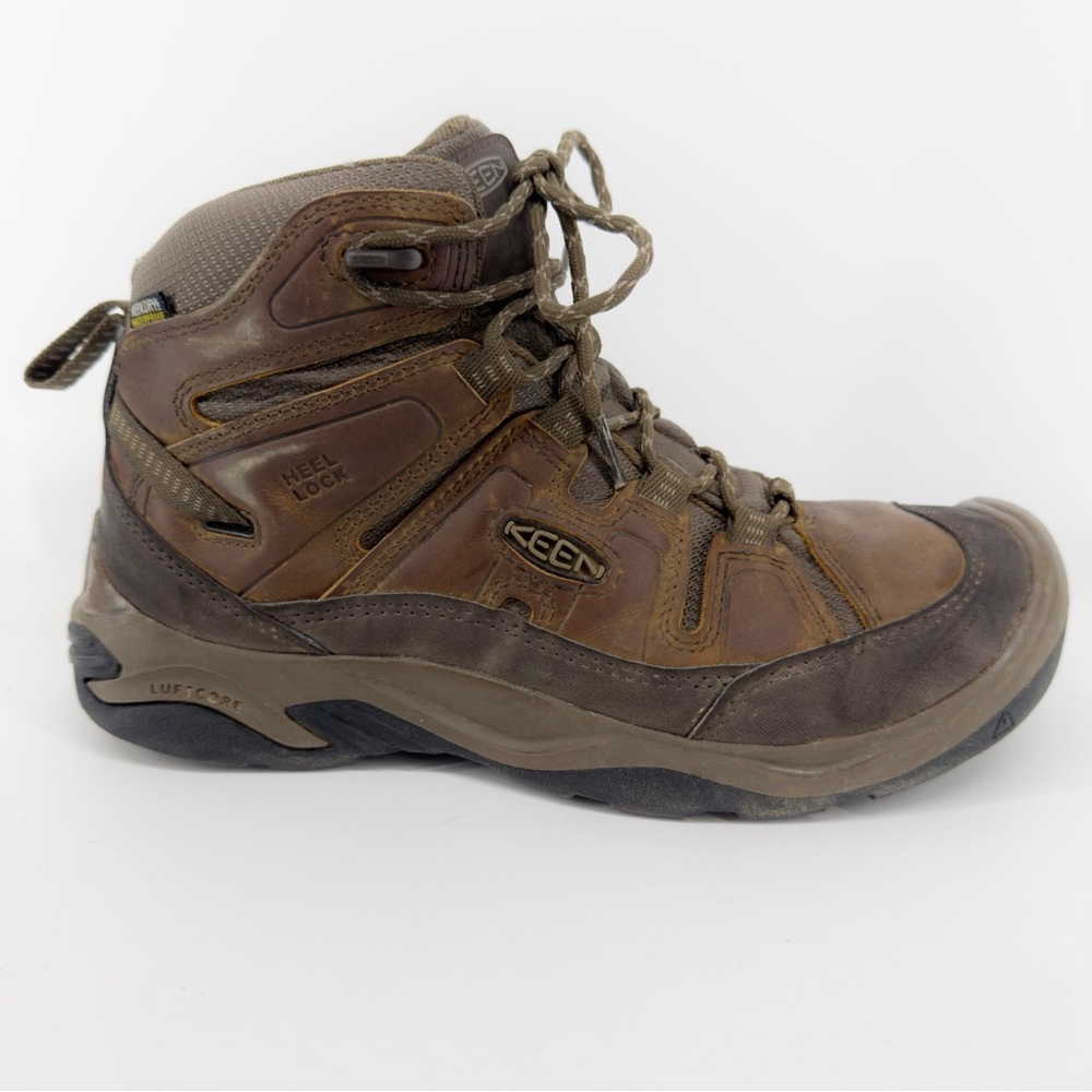 KEEN Circadia Waterproof Boots in Bison‎ Brindle Brown